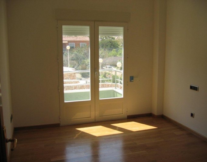 Four bedrooms townhouse and mountain views
