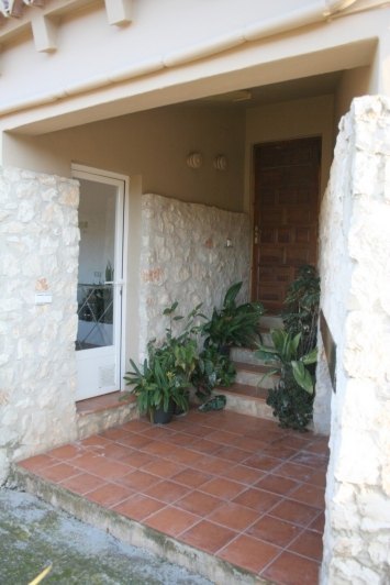 Villa de 4 habitaciones y estilo rústico en Pedreguer