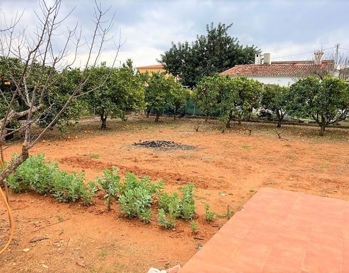 Chalet independiente en Pedreguer