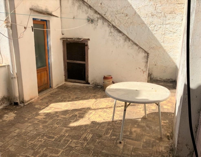 Village house with terrace and patio in Pedreguer