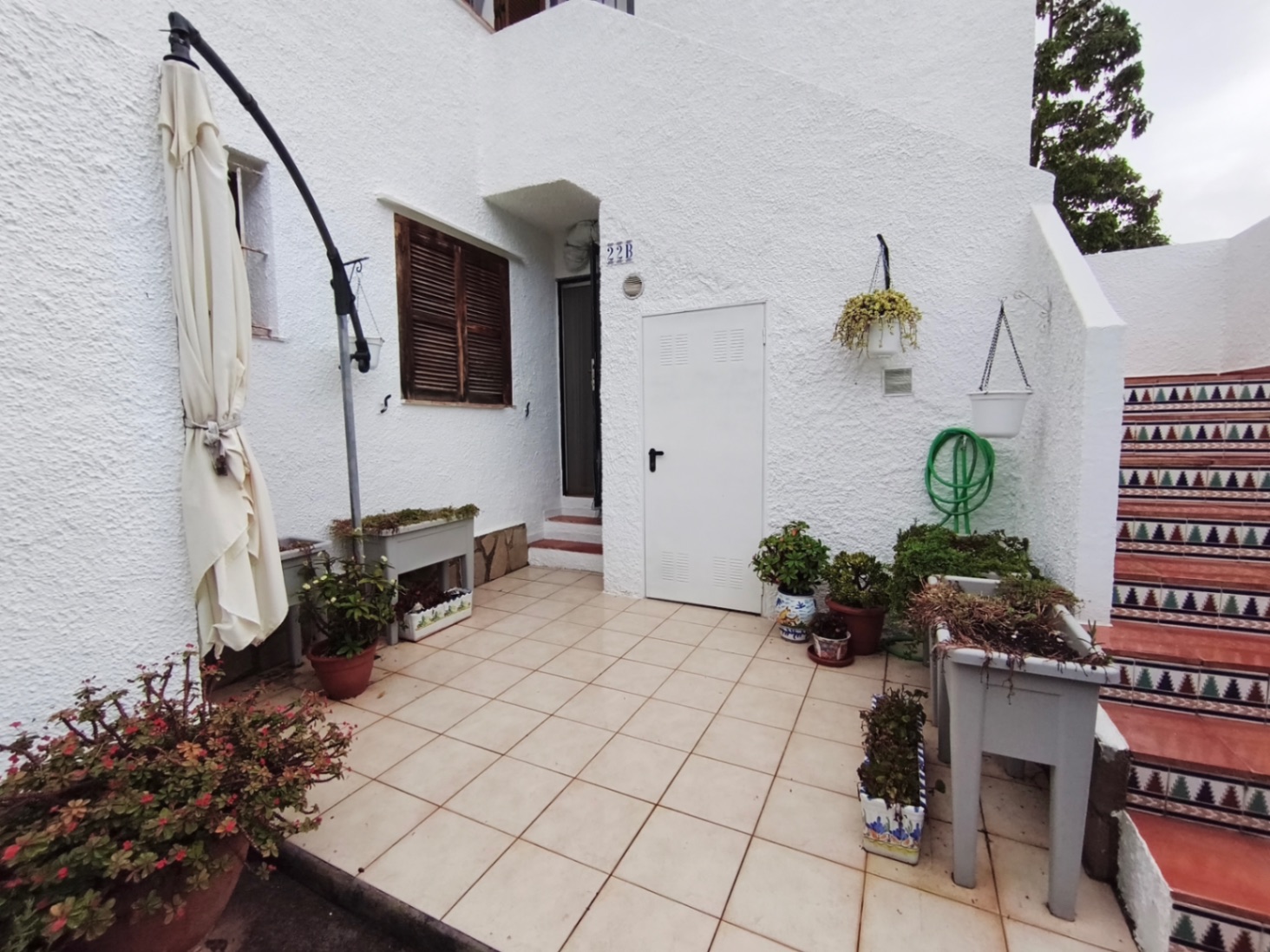 Apartamento de un dormitorio con parking y piscina en La Sella