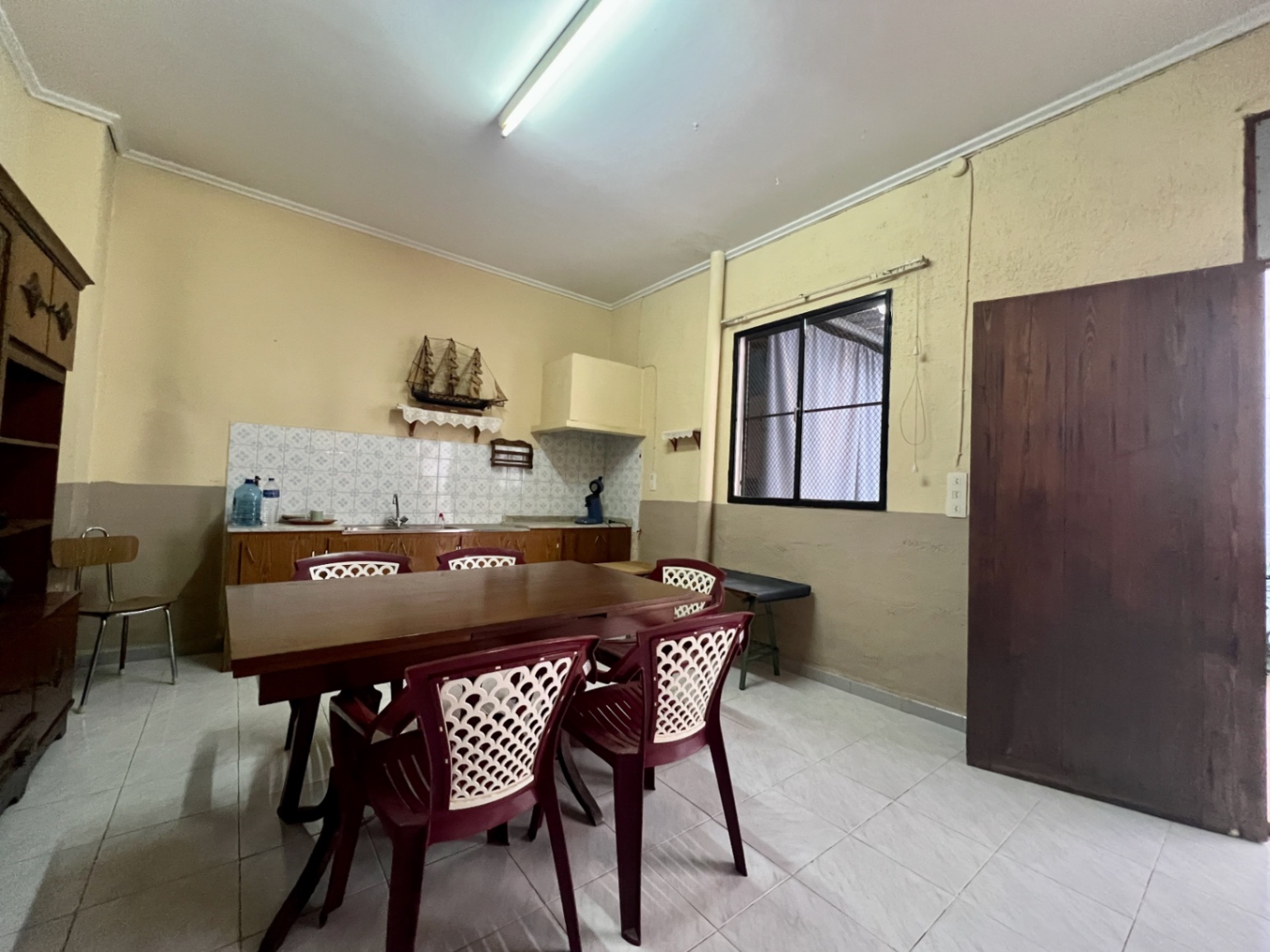 Magnífica casa con garaje para varios vehículos