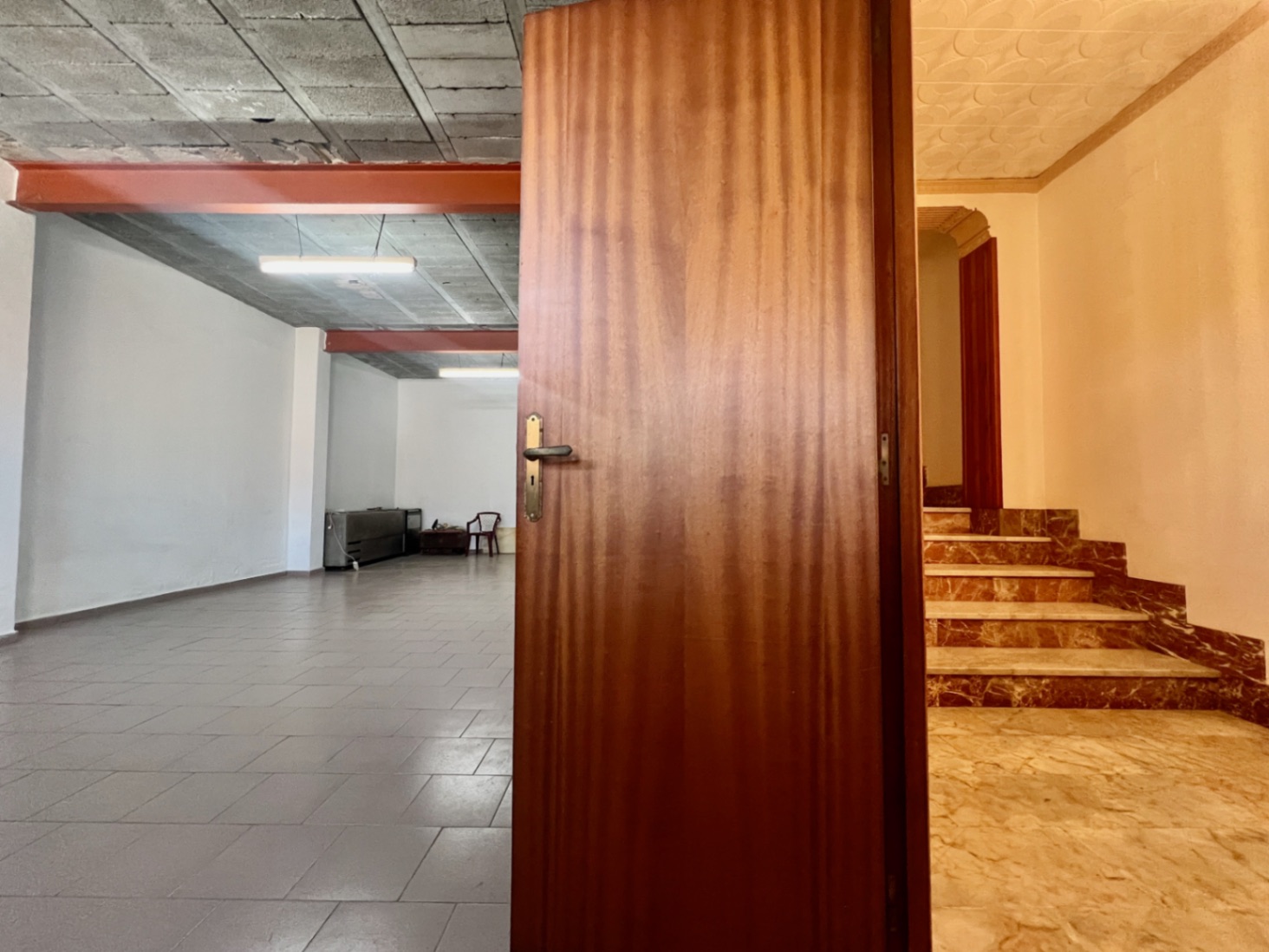 Magnífica casa con garaje para varios vehículos