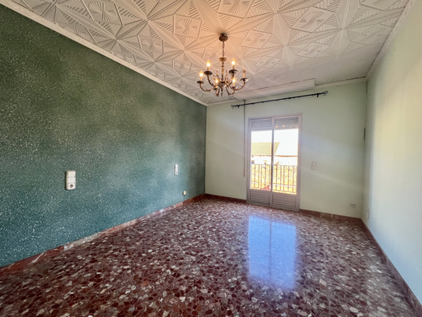 Magnífica casa con garaje para varios vehículos