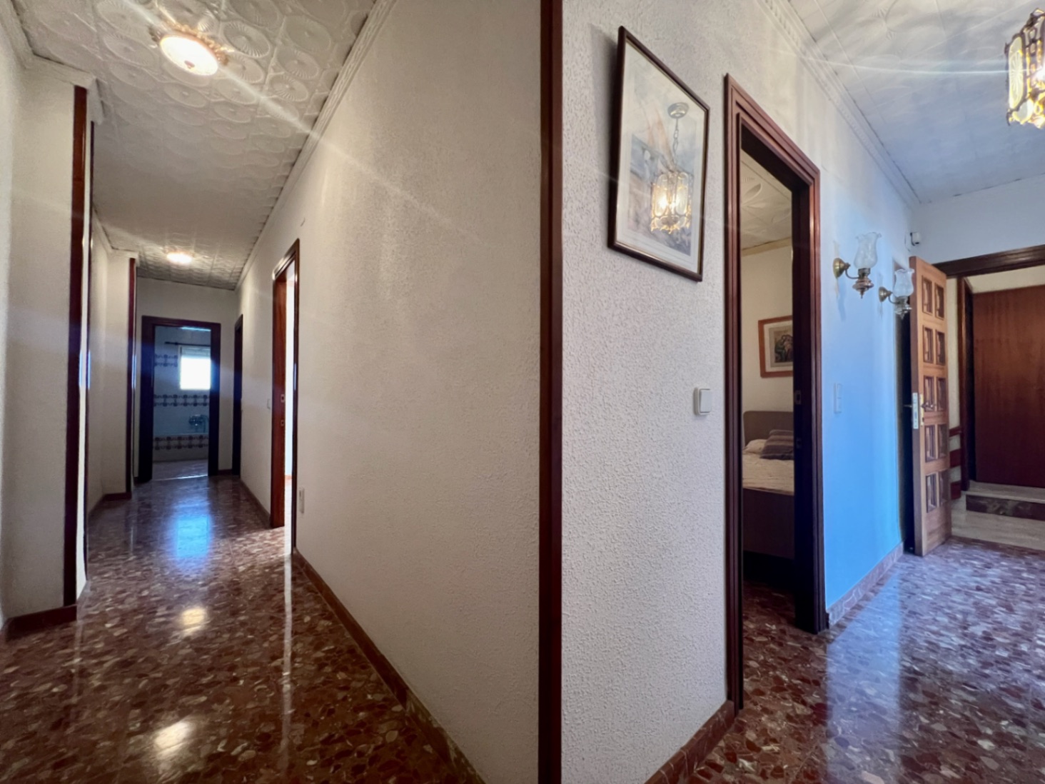 Magnífica casa con garaje para varios vehículos