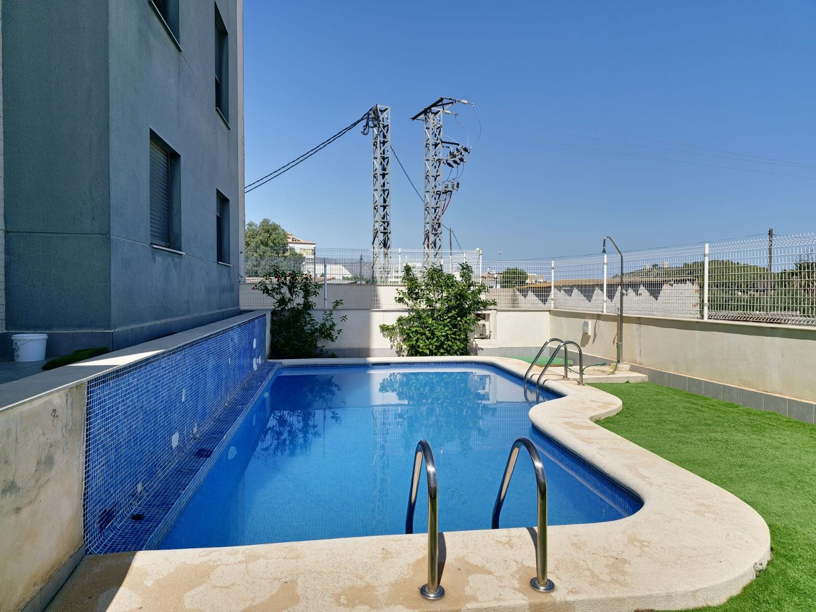 Ático dúplex con terraza en Pedreguer