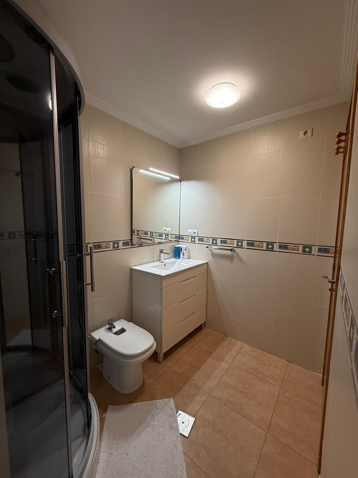 Amplio piso de 3 habitaciones en Pedreguer