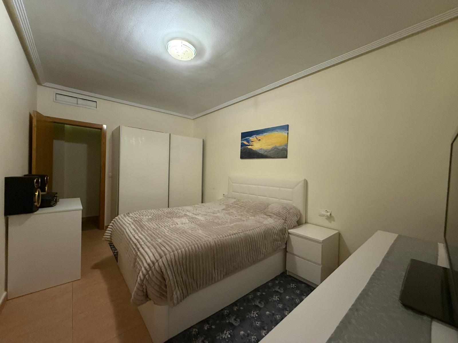 Amplio piso de 3 habitaciones en Pedreguer