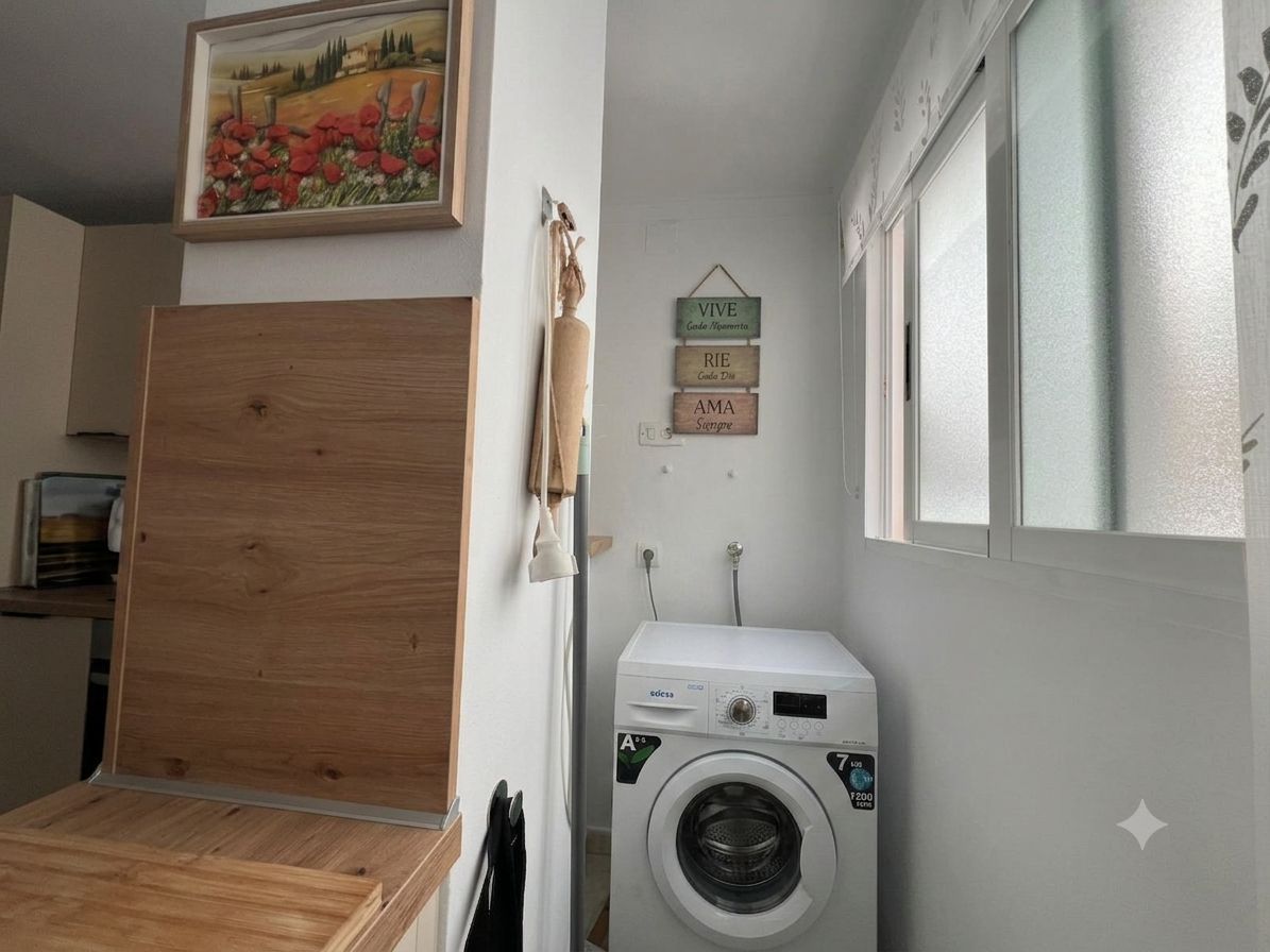 Amplio piso con garaje y trasteros en Pedreguer