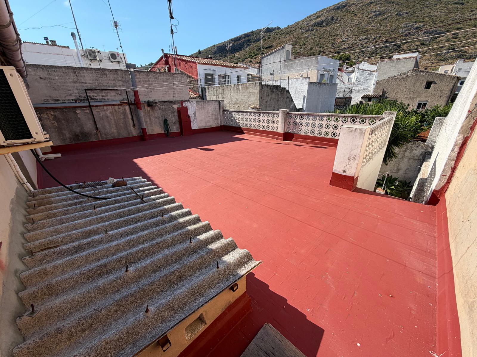 Encantadora casa con patio en Pedreguer