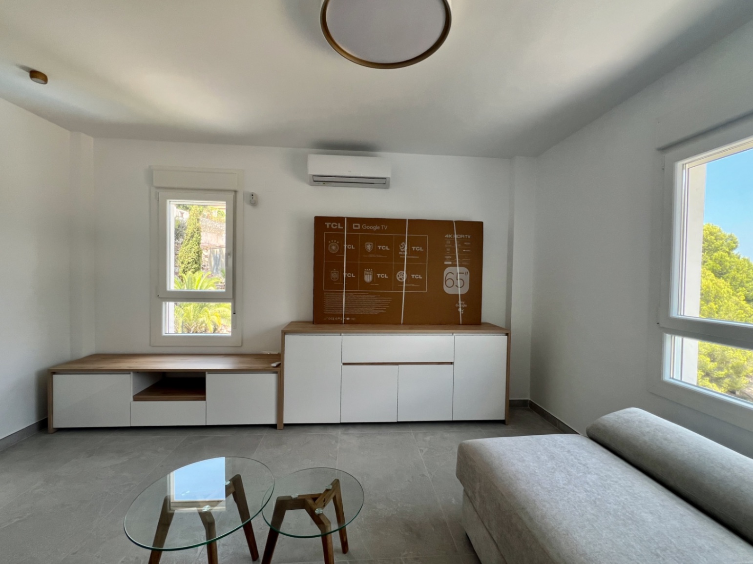 Brand new villa in Monte Solana with sea and mountain views.