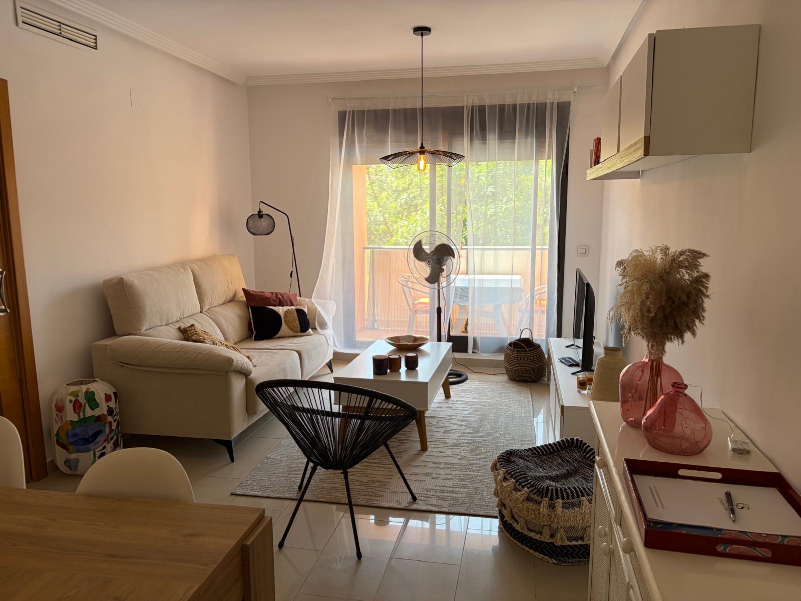 P0288 - Apartamento con piscina comunitaria en Pedreguer