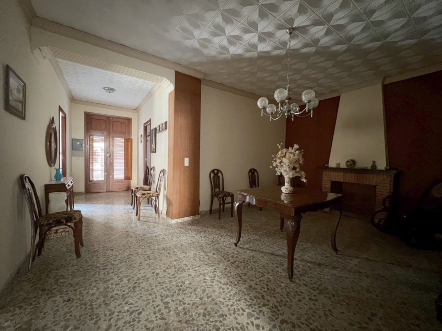 Casa de Pueblo y Garaje para reforma en Pedreguer 