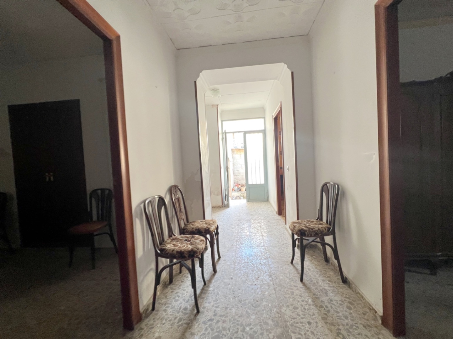 Casa de Pueblo y Garaje para reforma en Pedreguer 