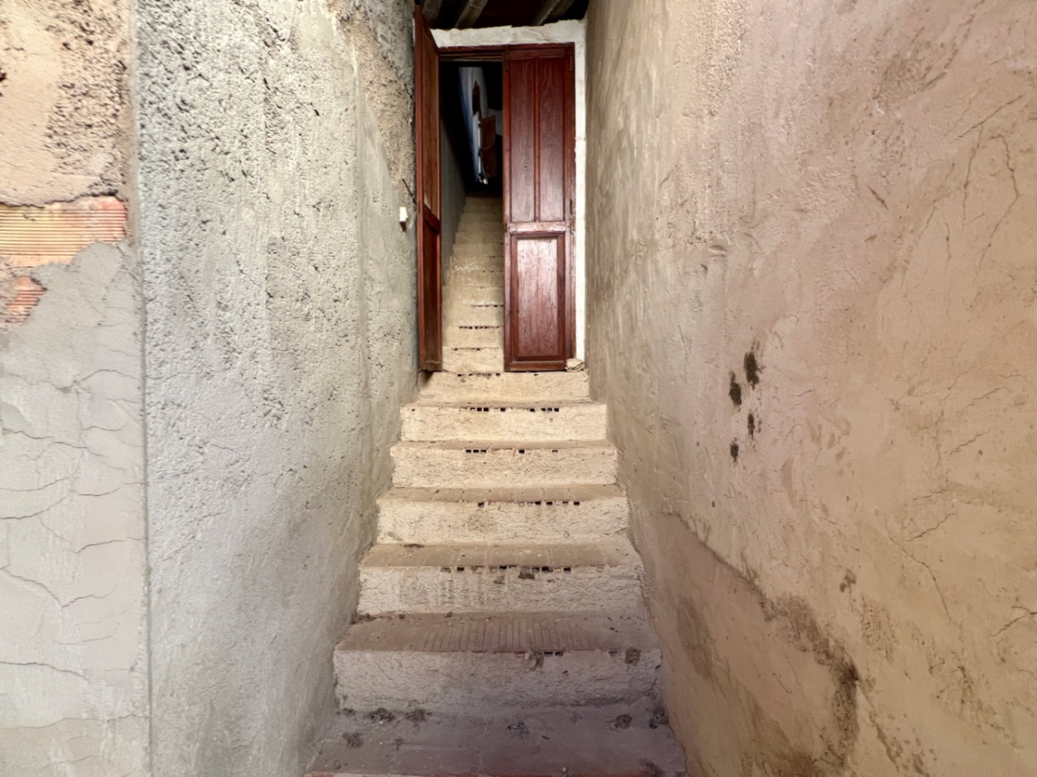 Casa de Pueblo y Garaje para reforma en Pedreguer 