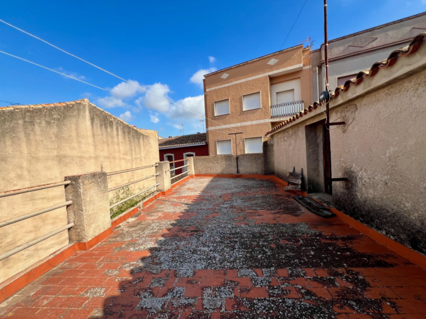 Casa de Pueblo y Garaje para reforma en Pedreguer 