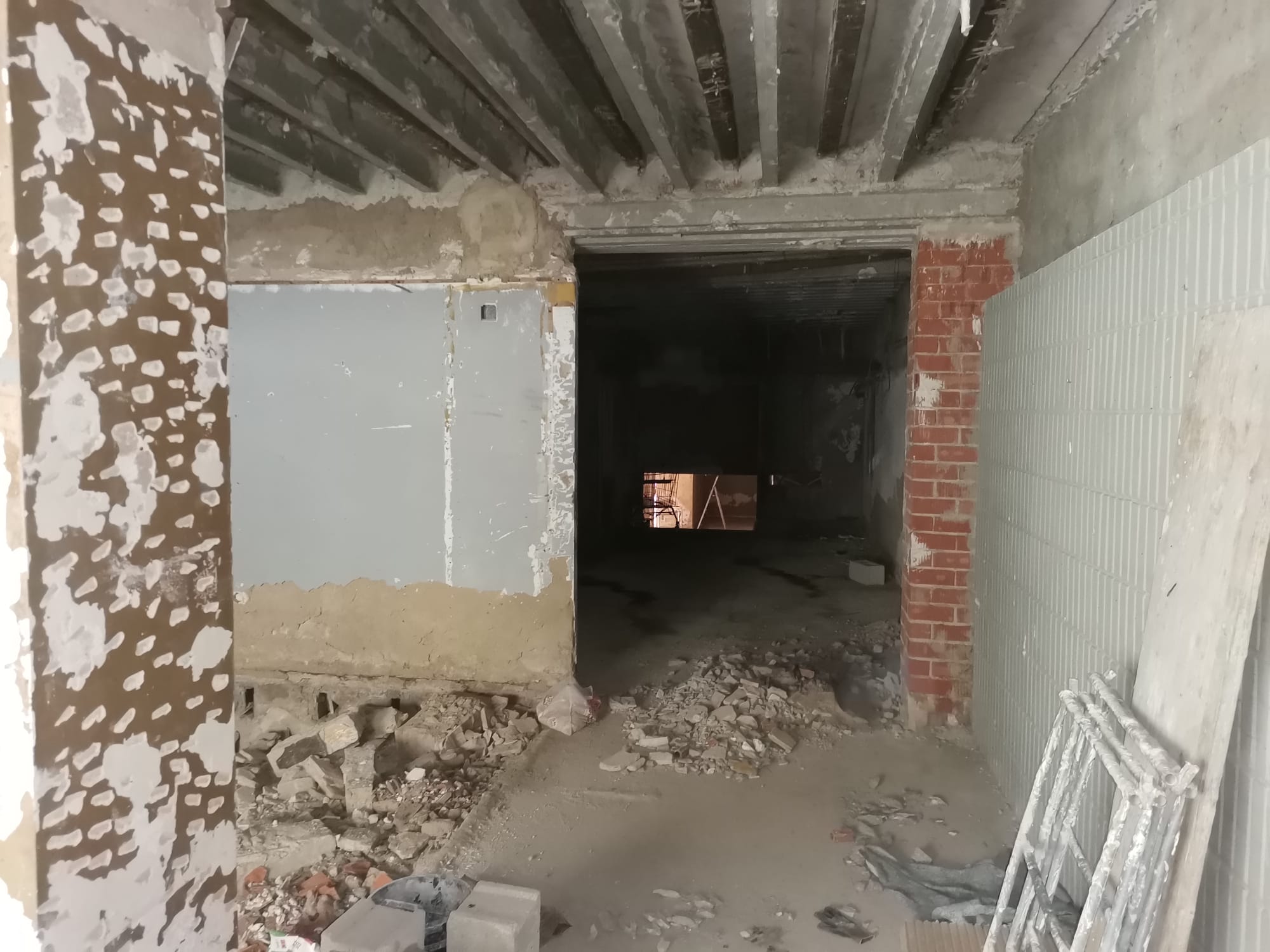 Local comercial para reformar en Denia