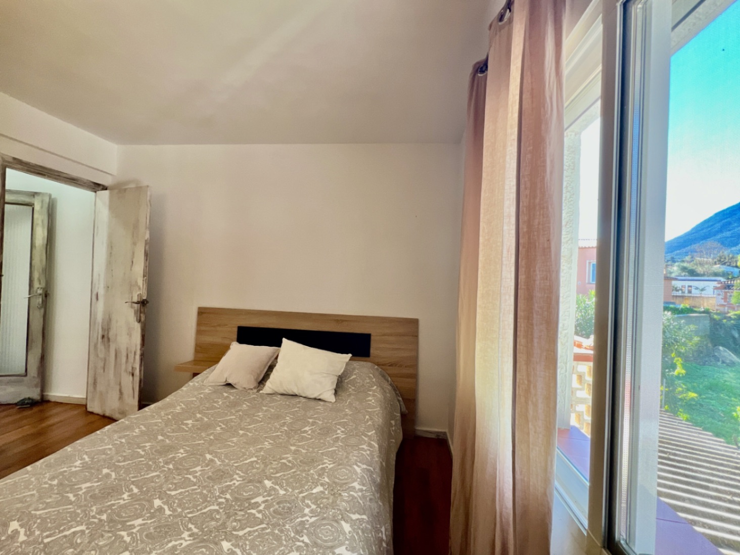 Chalet y Restaurante en Venta en Las Rotas Dénia