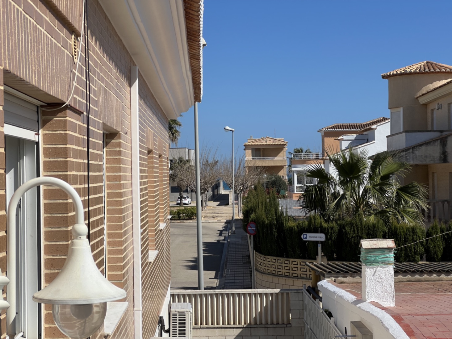 CHALET EN OLIVA A 200 METROS DE LA PLAYA