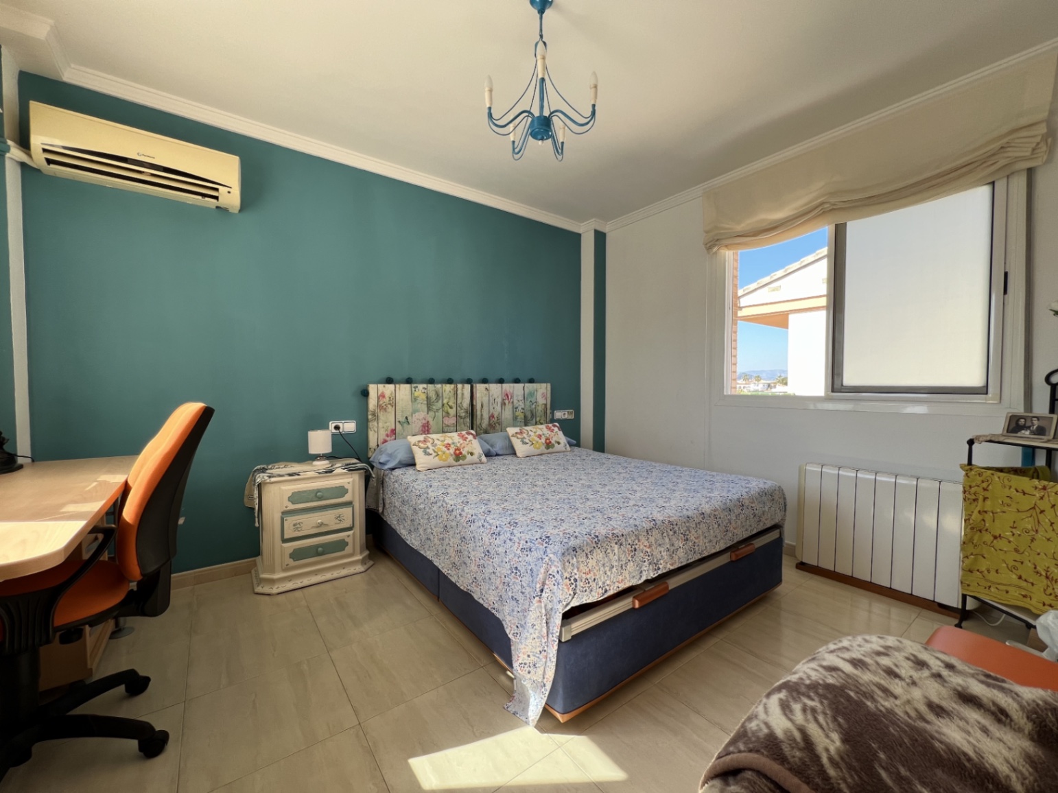 CHALET EN OLIVA A 200 METROS DE LA PLAYA