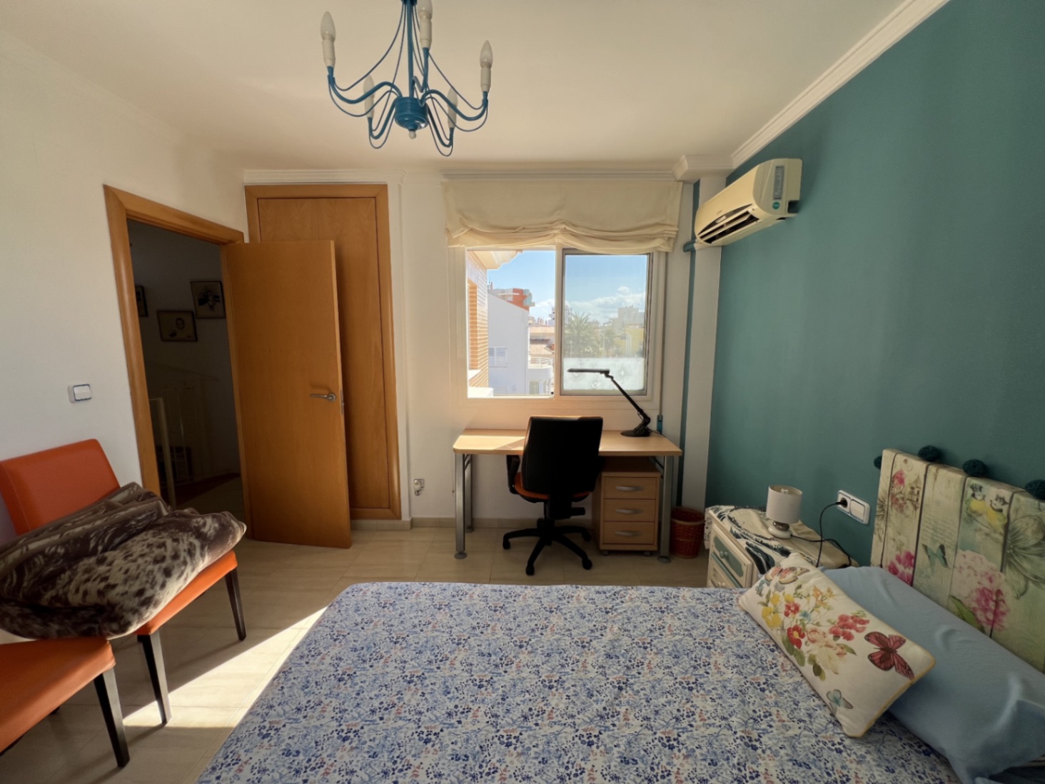 CHALET EN OLIVA A 200 METROS DE LA PLAYA