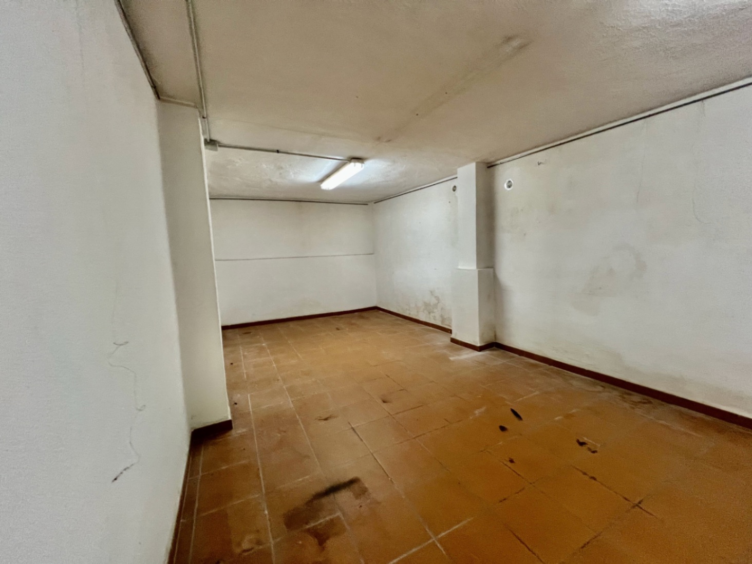 Local comercial en venta en Dénia con muchas posibilidades