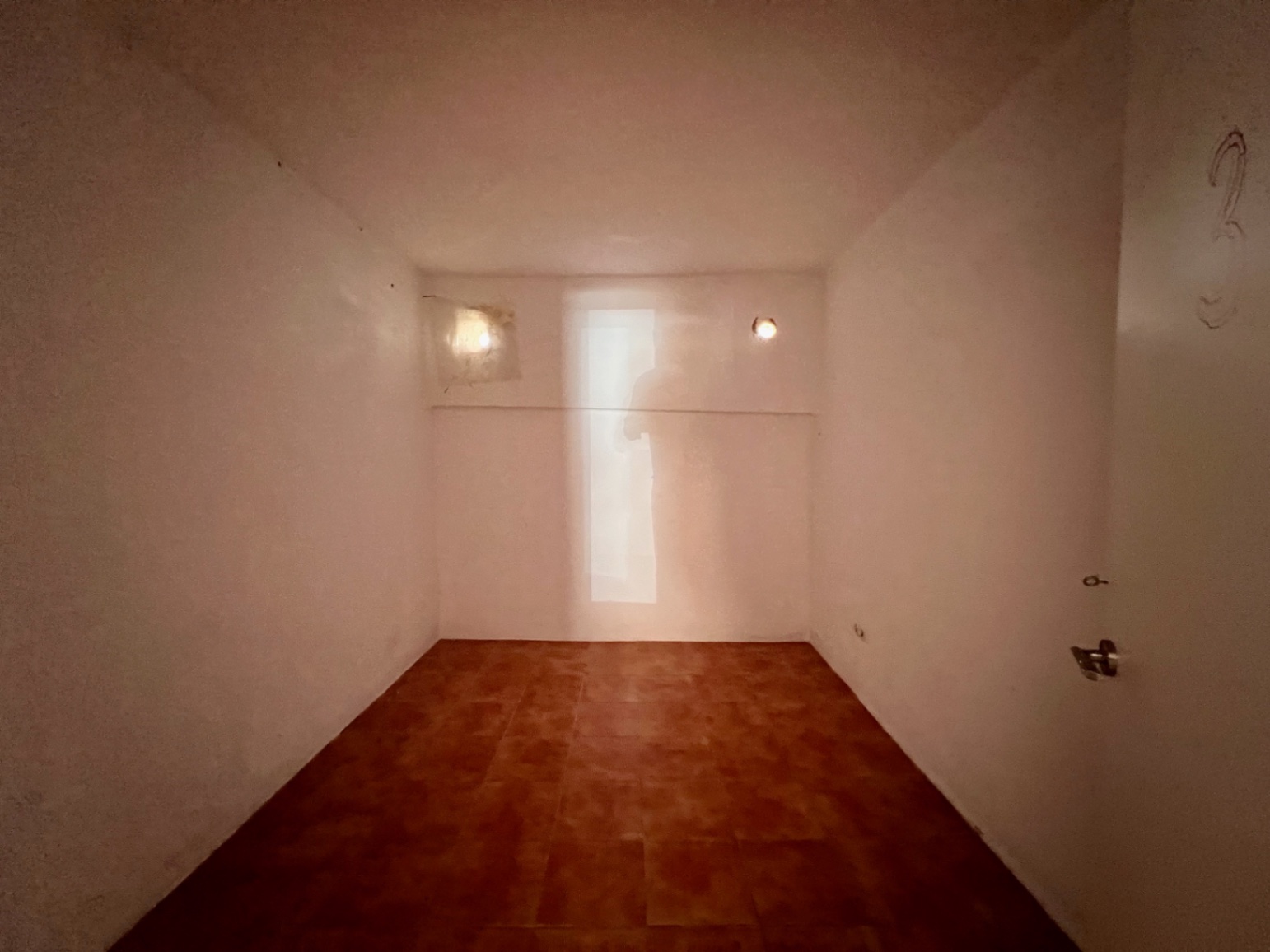 Local comercial en venta en Dénia con muchas posibilidades