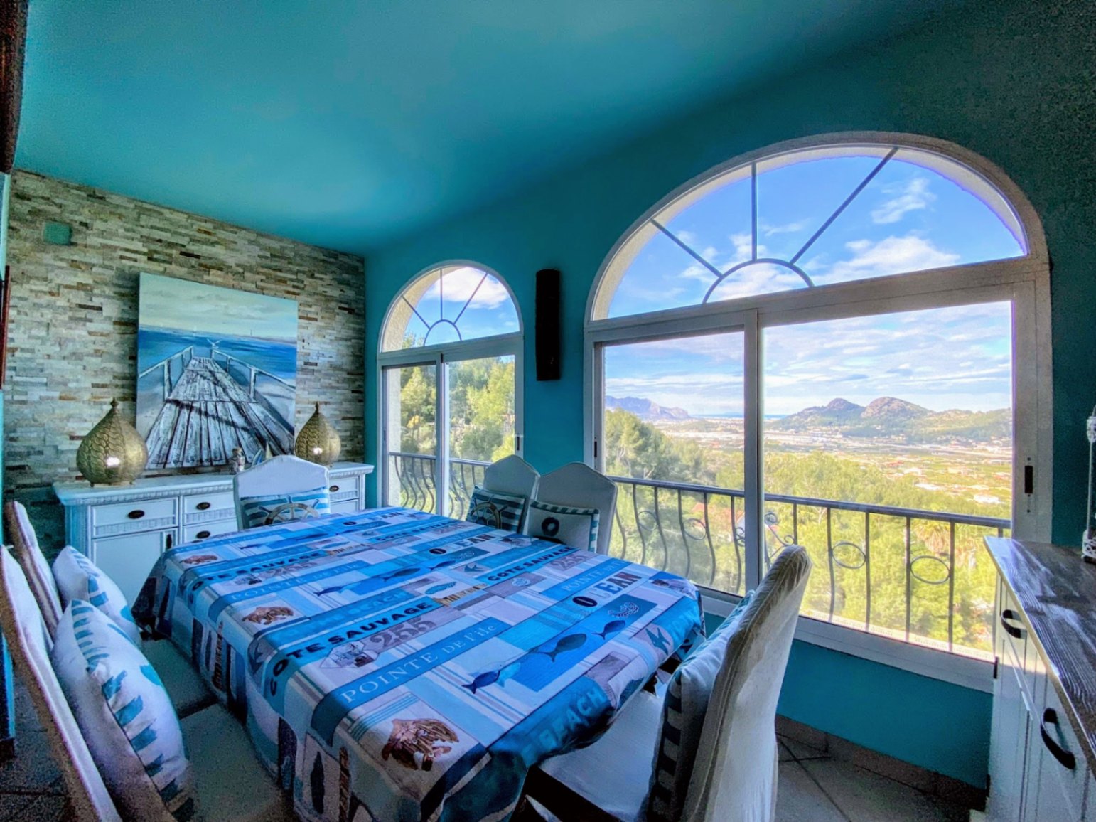 Villa con vistas panorámicas en Monte Pedreguer