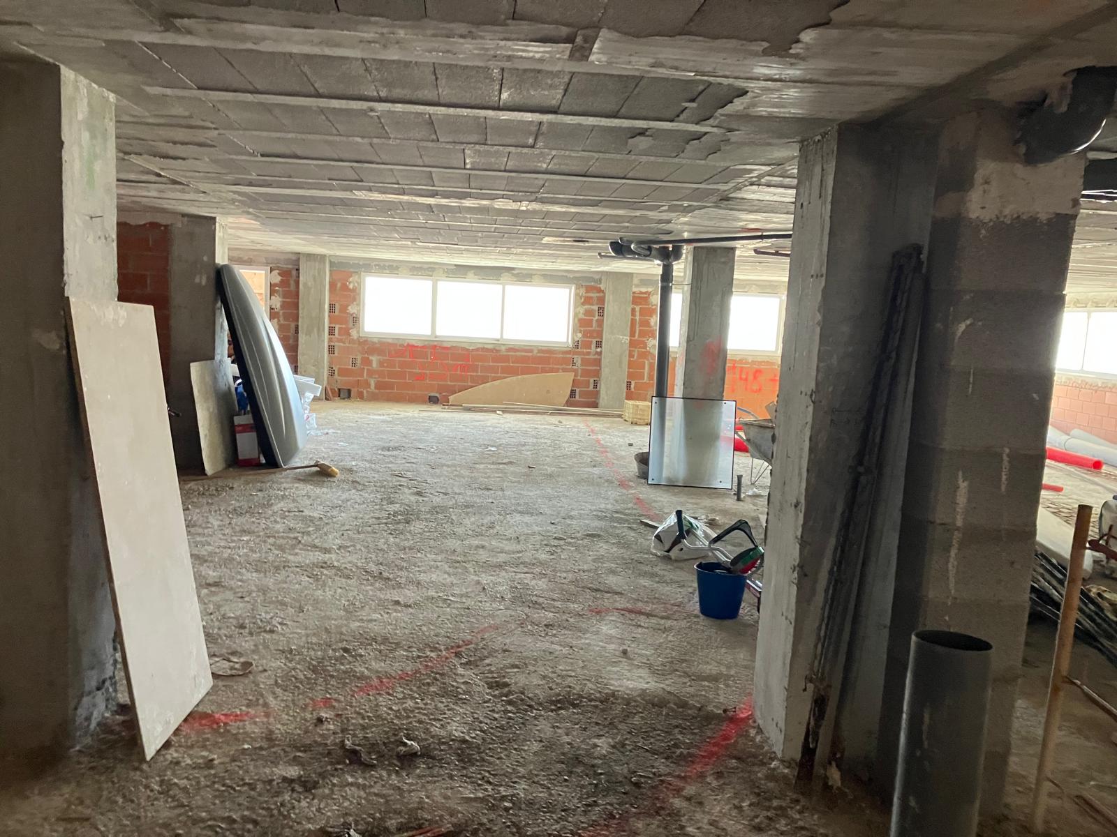 Local comercial en Oliva