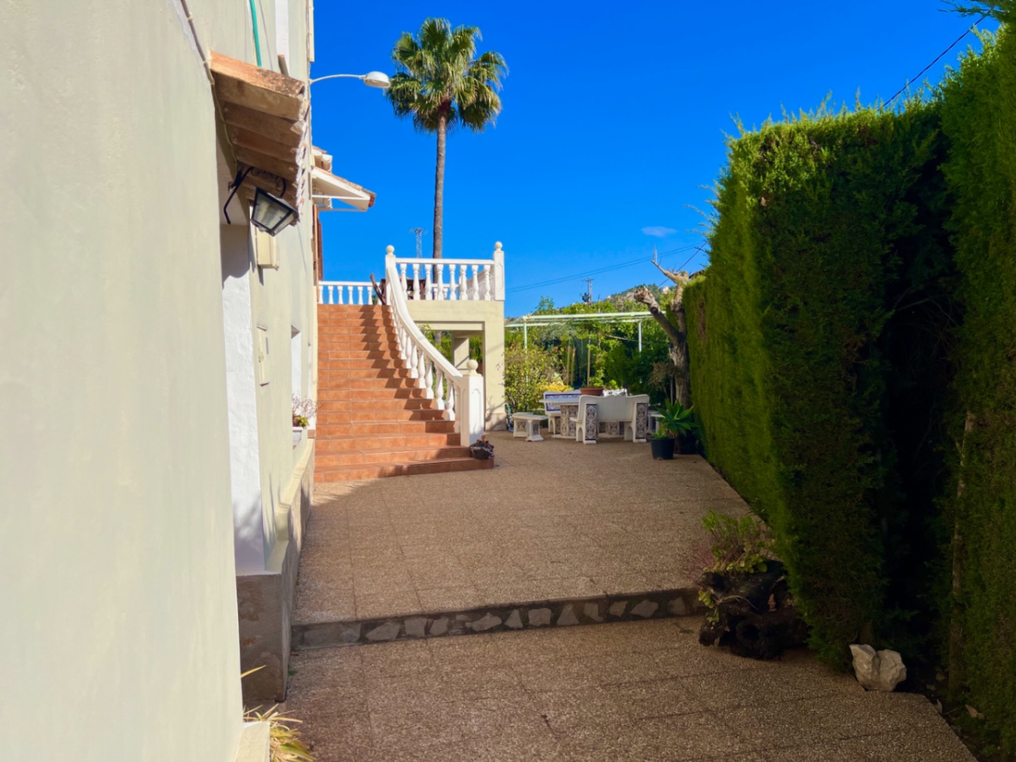 Villa con 9 habitaciones y piscina y jardín privados