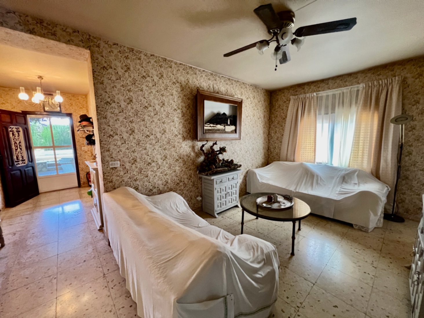 Villa con 9 habitaciones y piscina y jardín privados