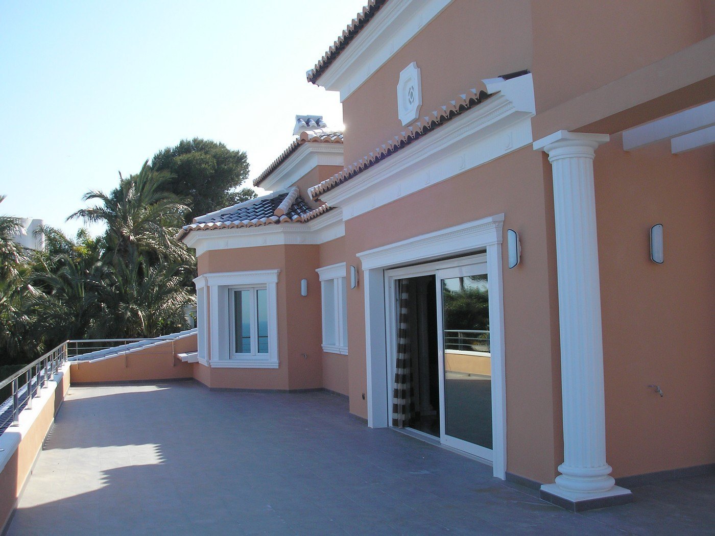 Villa de lujo con fantásticas vistas al mar