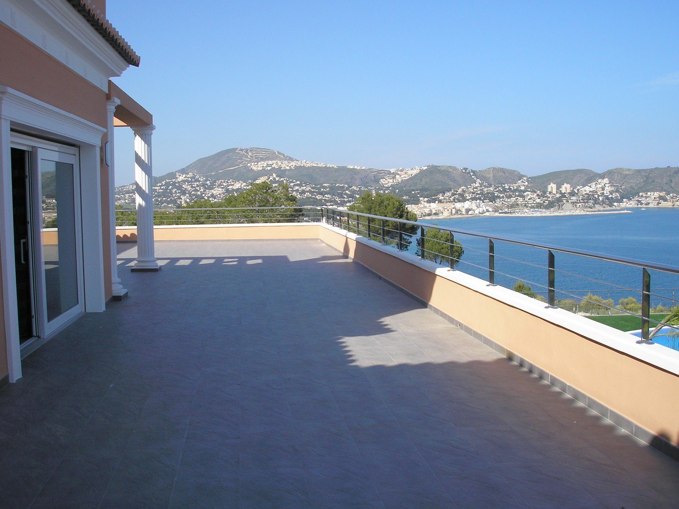Villa de lujo con fantásticas vistas al mar