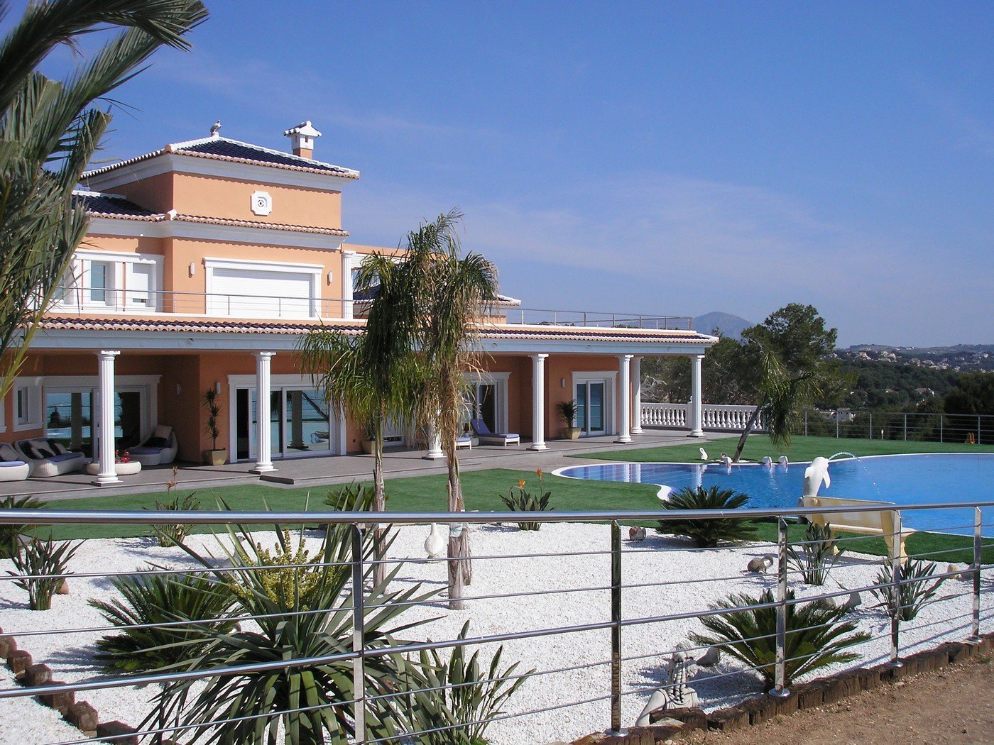 Villa de lujo con fantásticas vistas al mar