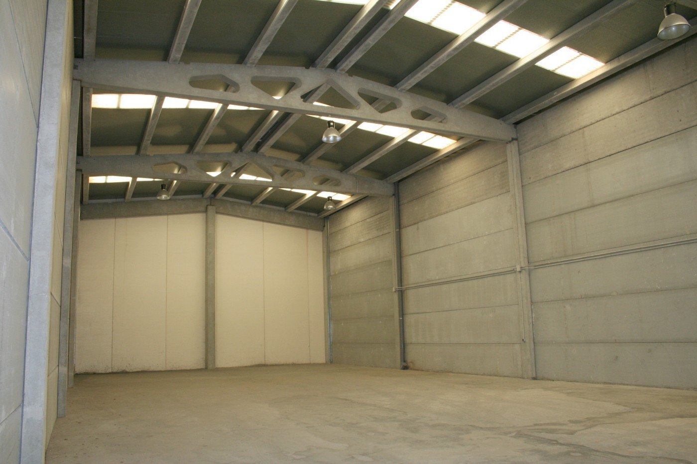 Nave comercial en venta