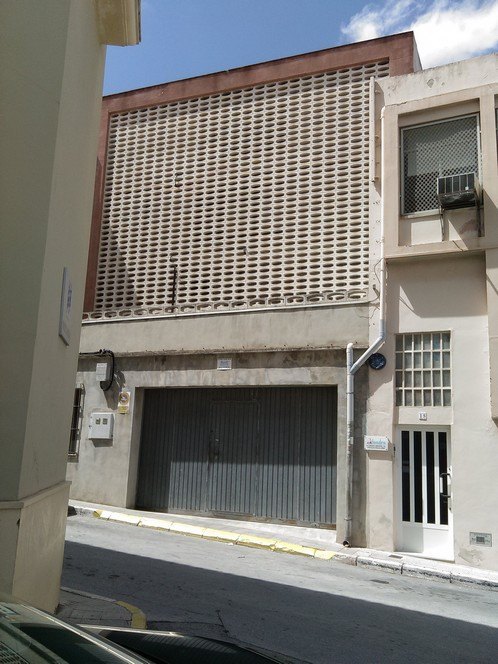 Gran local comercial en Pedreguer