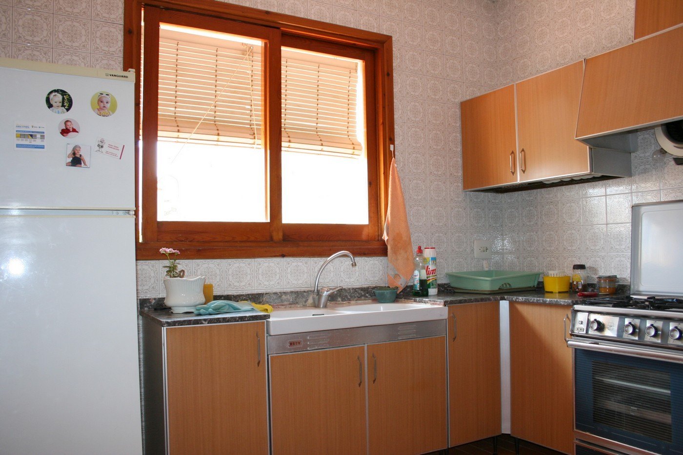 Magnificent Town House of three floors in Pedreguer