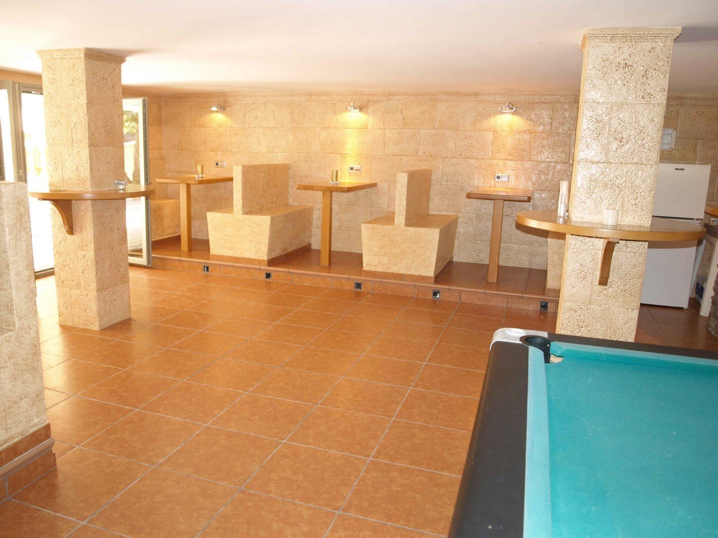 Magnífica villa + 2 adosados en Denia
