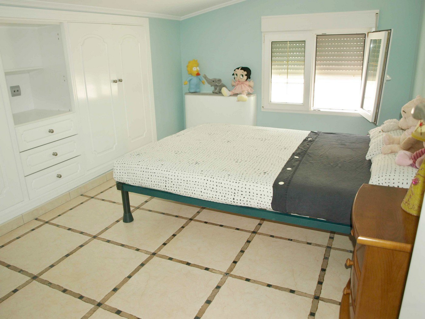 Magnífica villa + 2 adosados en Denia