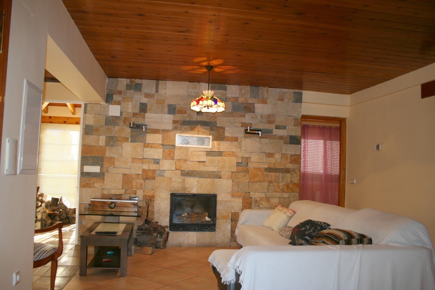 Villa de 4 habitaciones y estilo rústico en Pedreguer