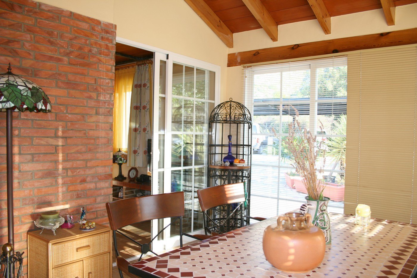 Villa de 4 habitaciones y estilo rústico en Pedreguer