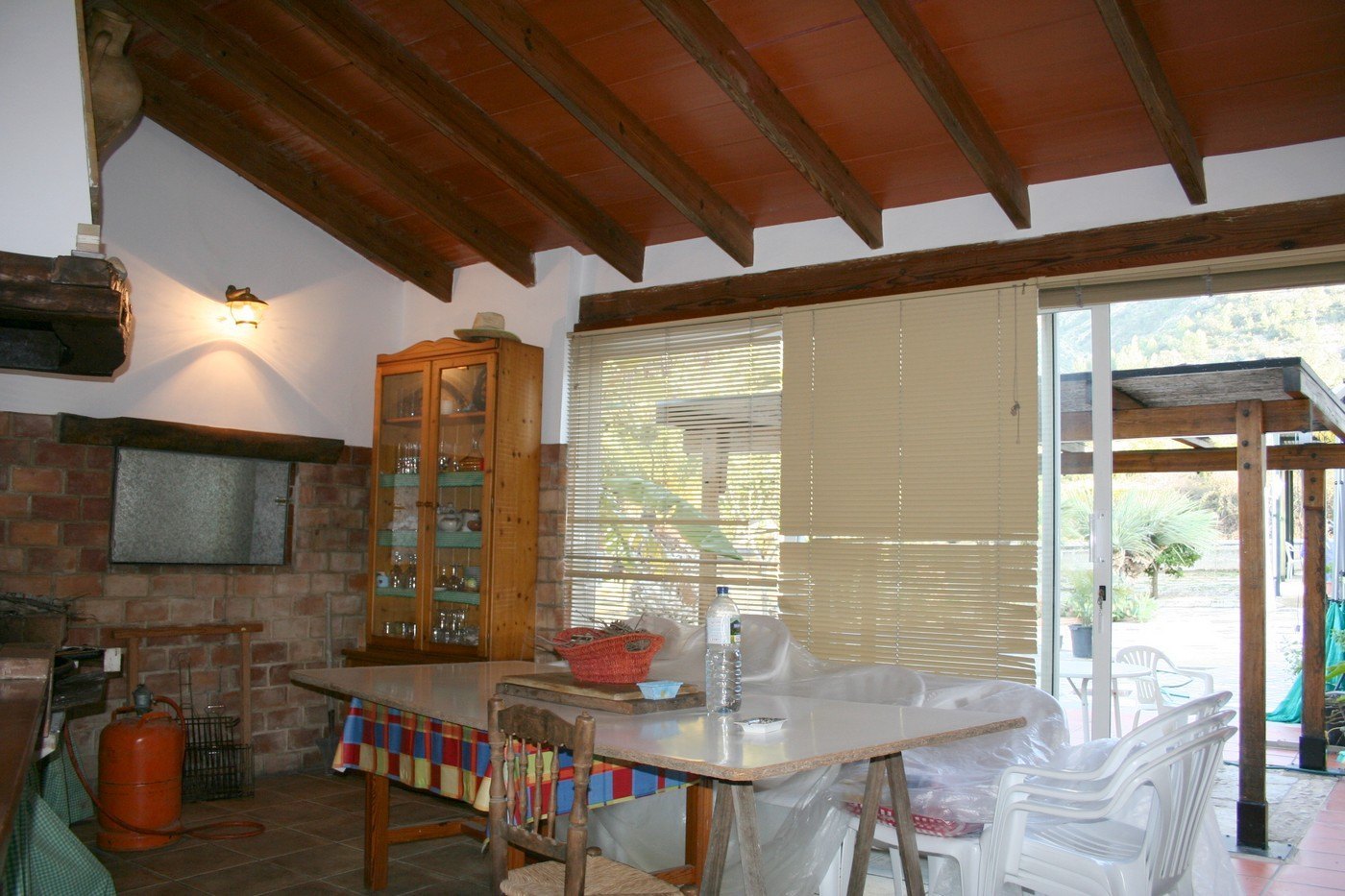 Villa de 4 habitaciones y estilo rústico en Pedreguer
