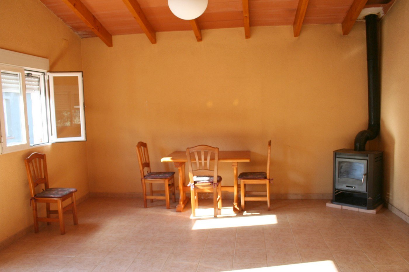Terreno rústico de 11000 m2 con casita en Pedreguer