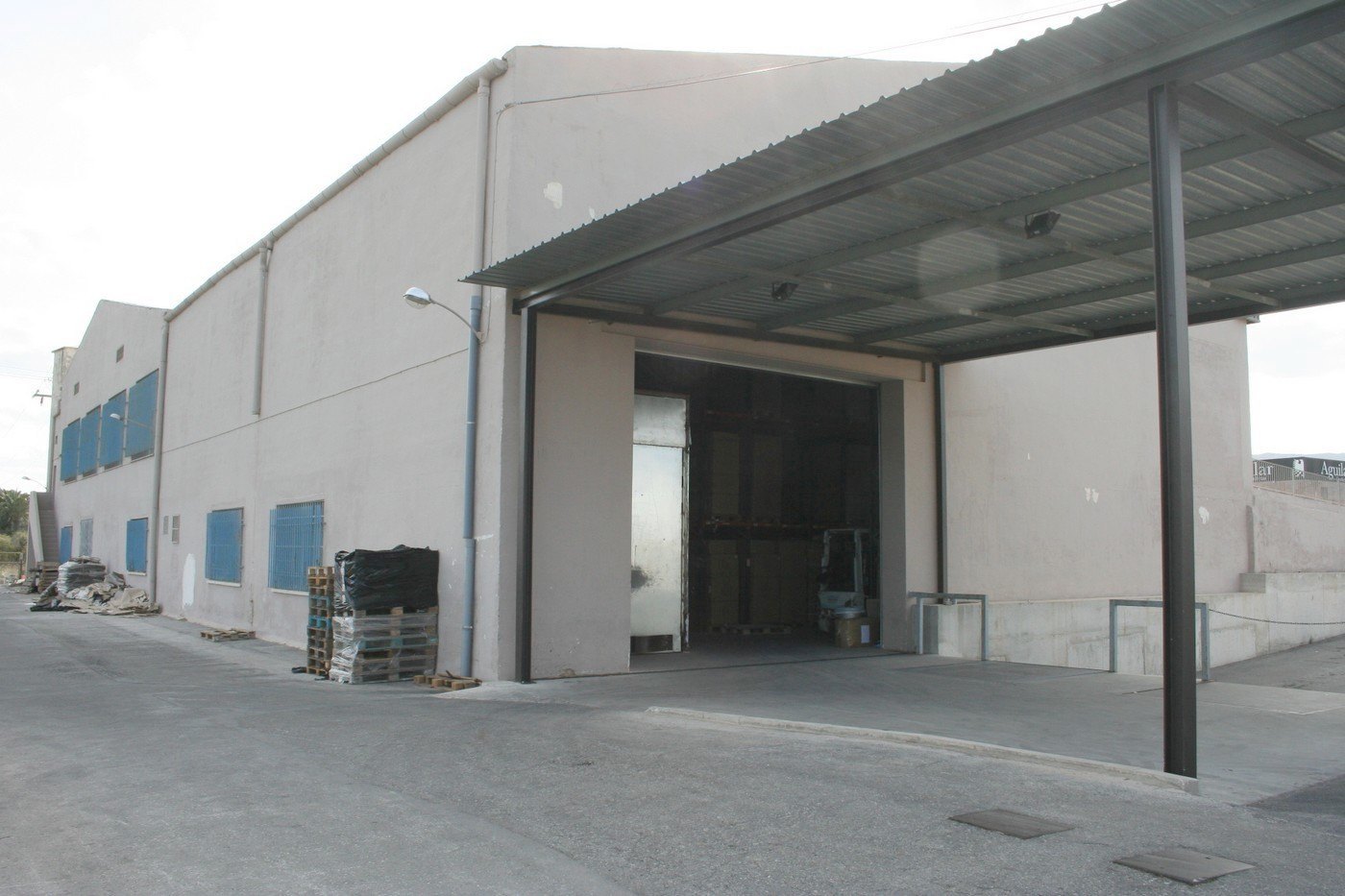 Nave industrial en Ctra Nal 332, Pedreguer