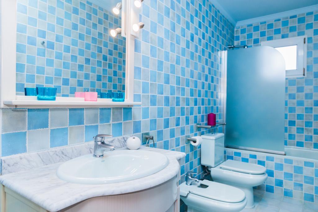 Villa met zwembad en gastenappartement vlakbij Denia