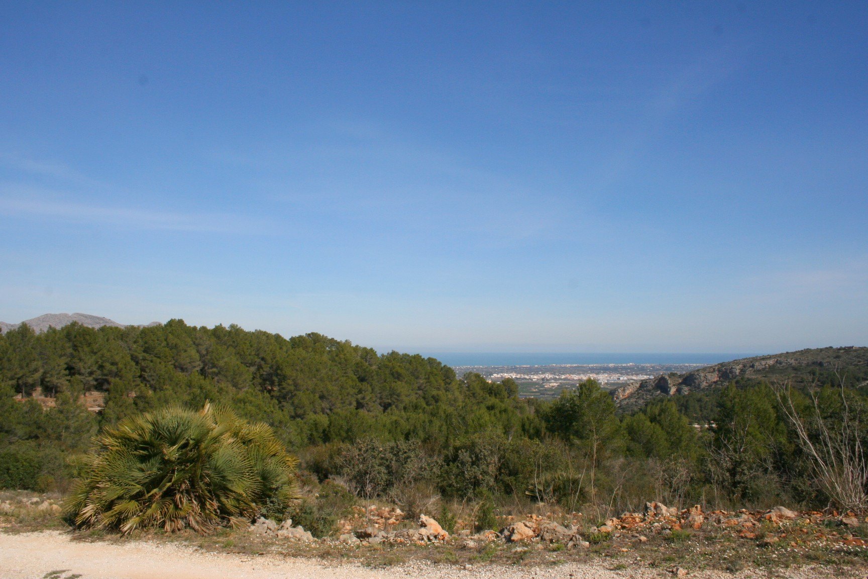 Parcela rústica de 10000 m2 con vistas al mar, Benidoleig