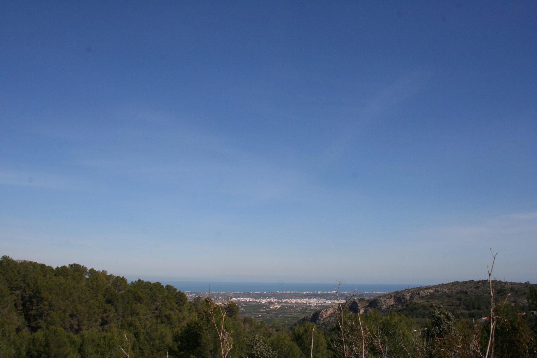 Parcela rústica de 10000 m2 con vistas al mar, Benidoleig