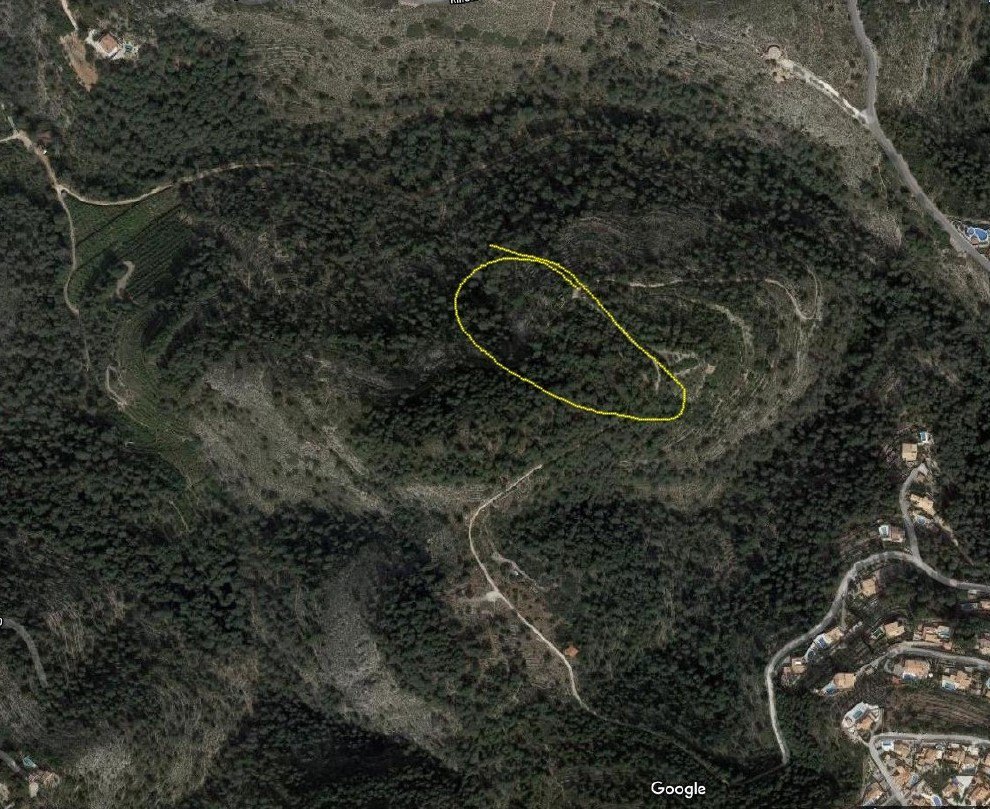 Parcela rústica de 10000 m2 con vistas al mar, Benidoleig